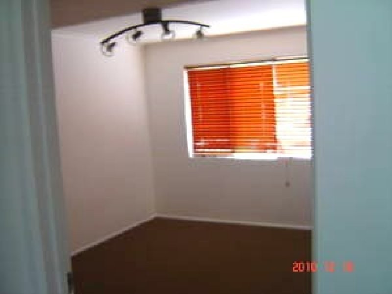 1 Yangoora, Ashmore QLD 4214