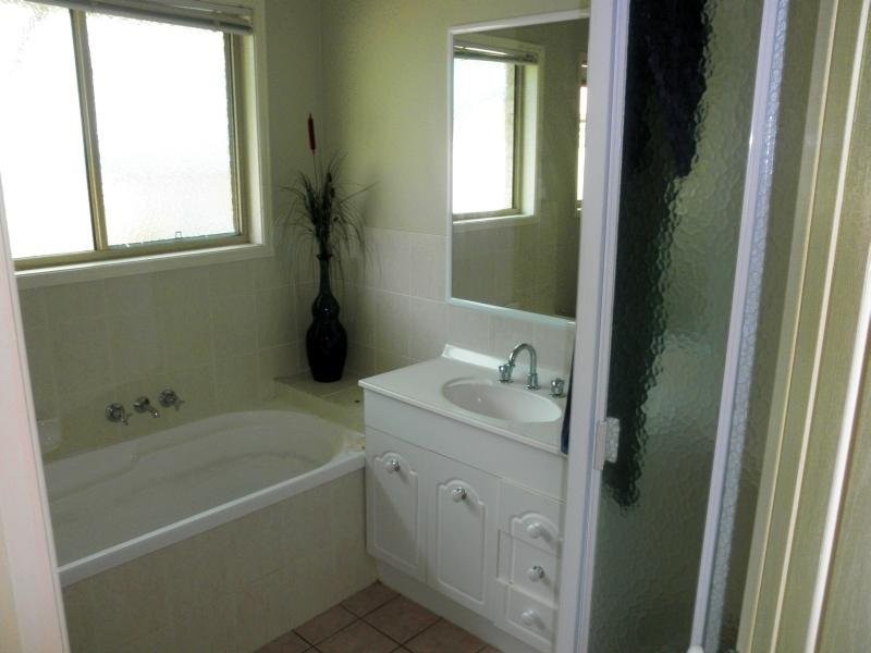 9 Ireland Way, Upper Coomera QLD 4209