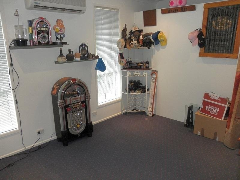 1 Macklin Crt, Upper Coomera QLD 4209