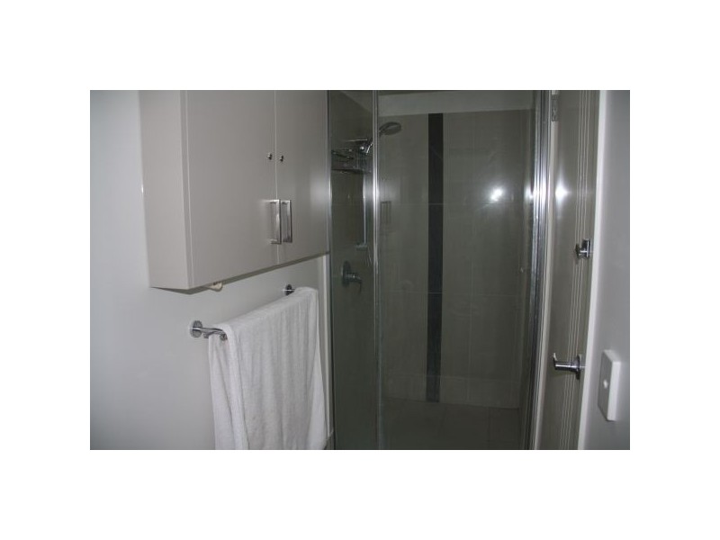 4/12 Shakespeare Street, Coorparoo QLD 4151