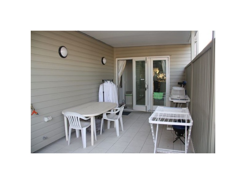 4/12 Shakespeare Street, Coorparoo QLD 4151