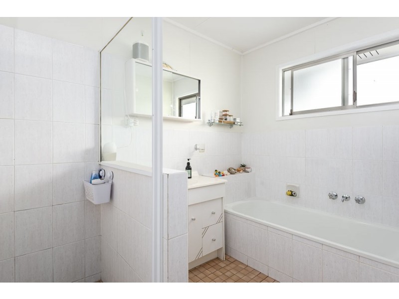 15 Tonlegee Street, Ferny Grove QLD 4055