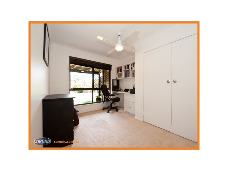 6 Coot Place, Rochedale South QLD 4123