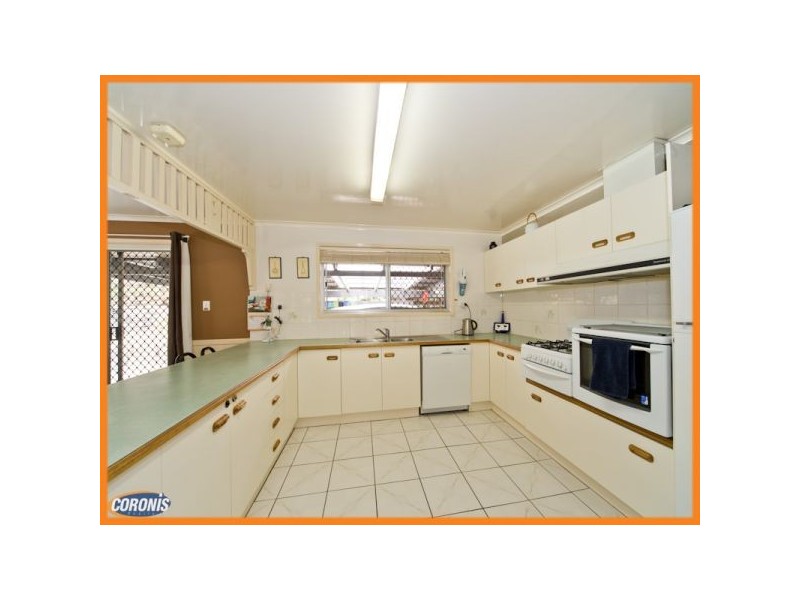 6 Lisa Court, Bellbird Park QLD 4300