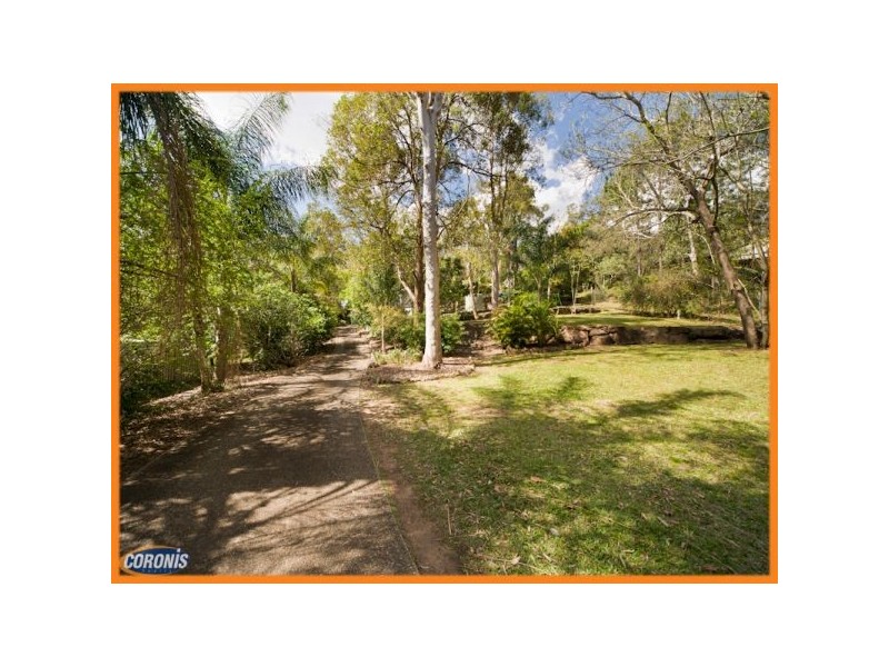 6 Lisa Court, Bellbird Park QLD 4300