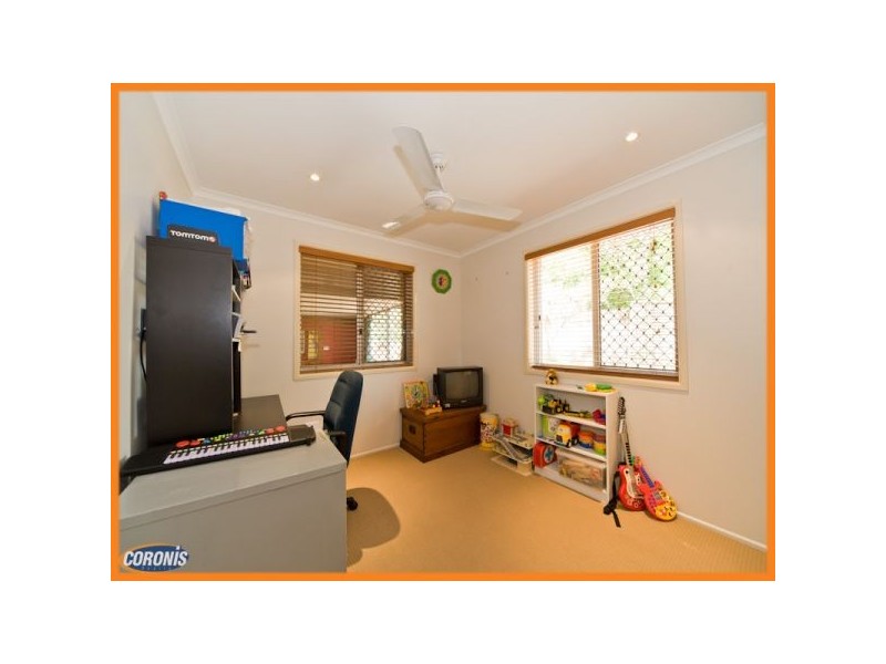 6 Lisa Court, Bellbird Park QLD 4300