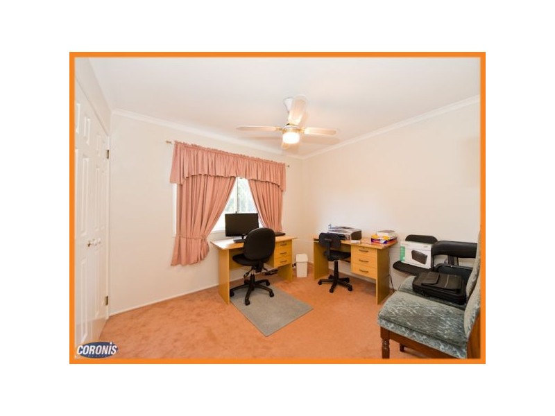 8 Benetti Close, Belmont QLD 4153