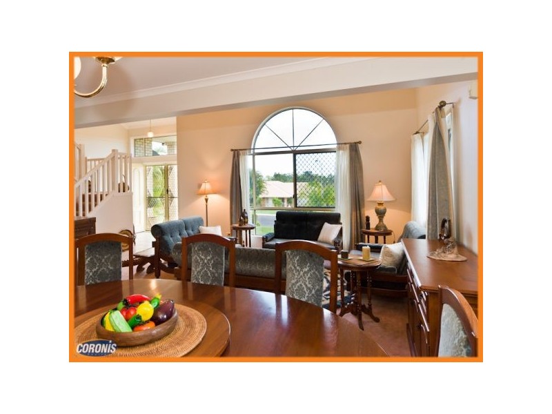 8 Benetti Close, Belmont QLD 4153