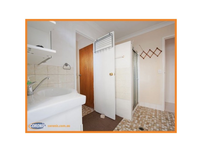 100 Salerno Street, Isle Of Capri QLD 4217