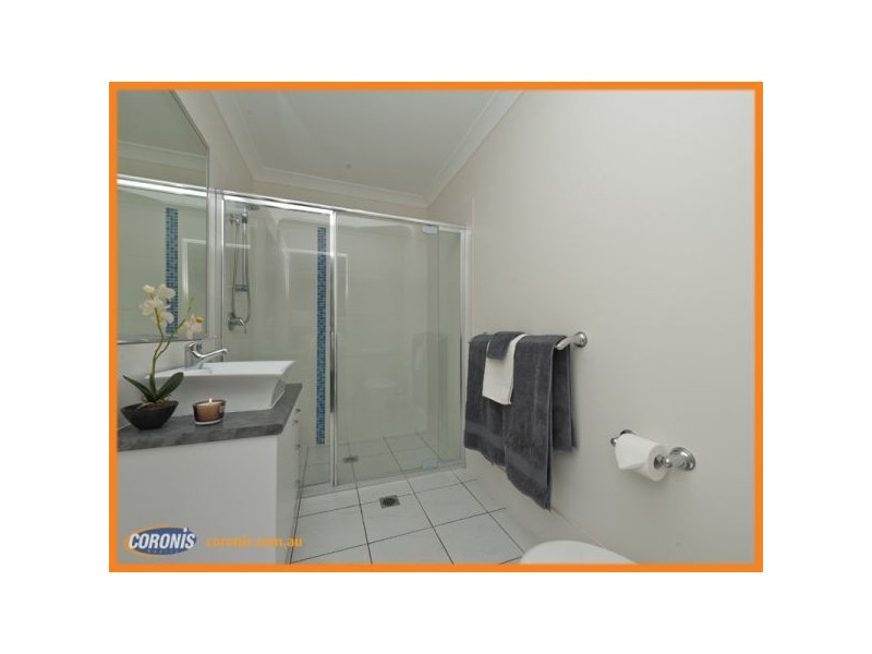 8 Mitchell Street, Upper Coomera QLD 4209