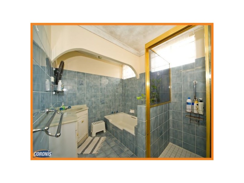 1 Walker Street, Windsor QLD 4030