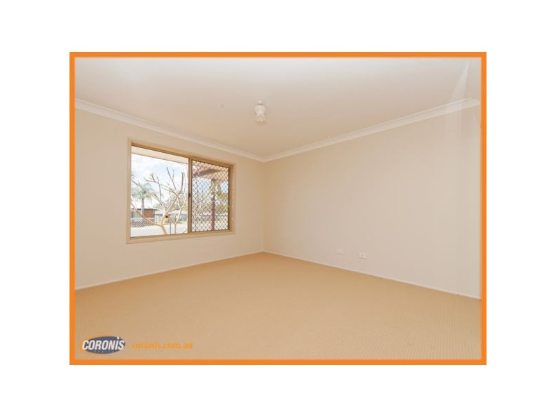 11 Sales Street, Jimboomba QLD 4280