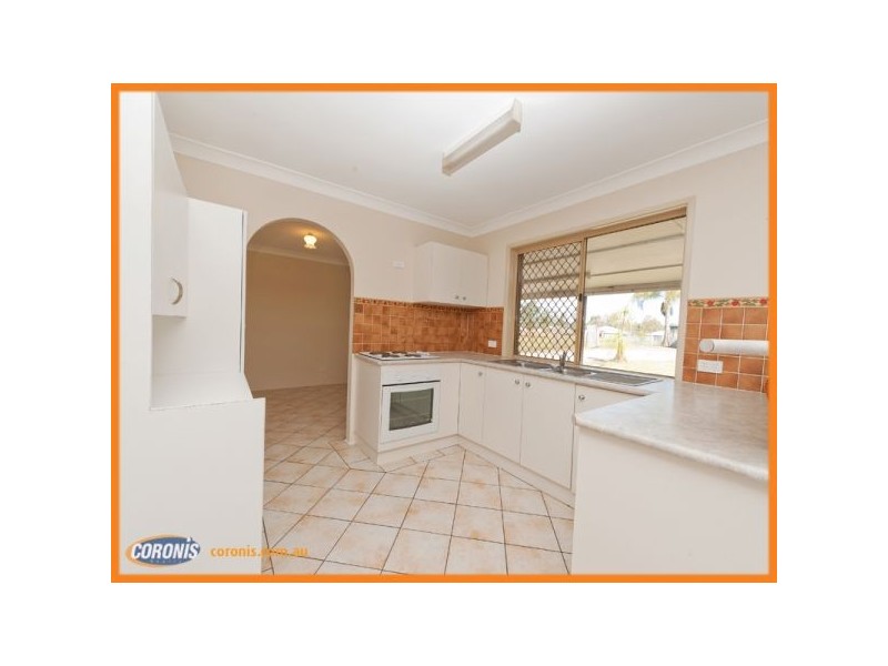 11 Sales Street, Jimboomba QLD 4280