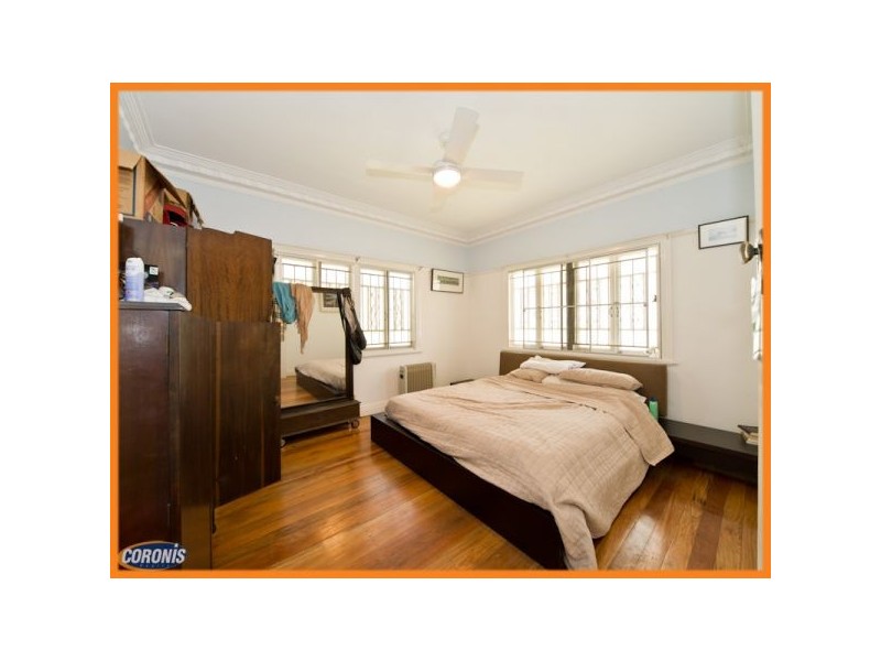 163 Cracknell Road, Tarragindi QLD 4121