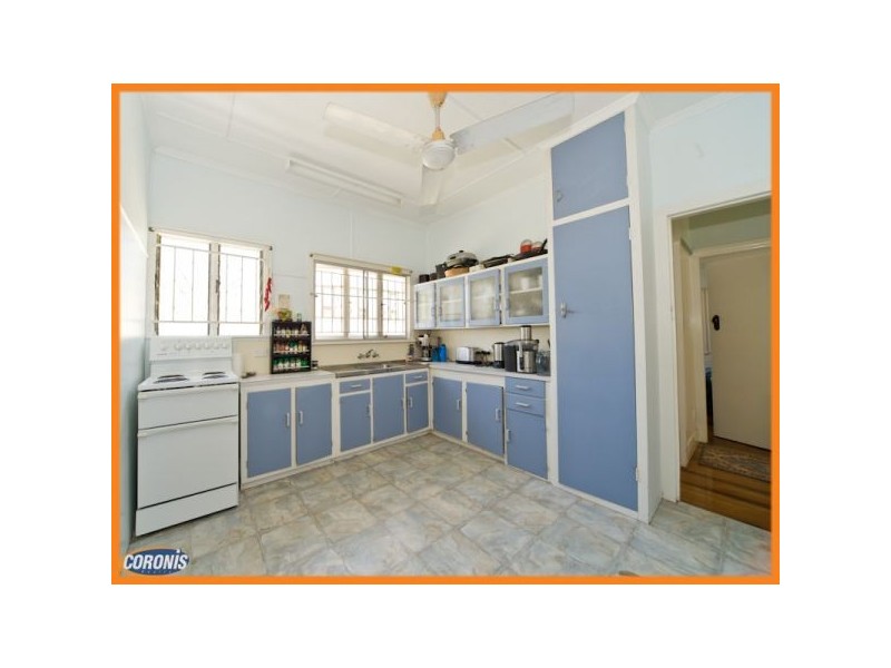 163 Cracknell Road, Tarragindi QLD 4121