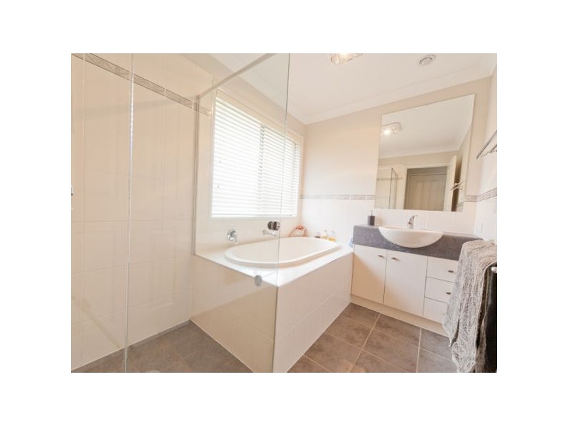 13 Gecko Crescent, Upper Coomera QLD 4209