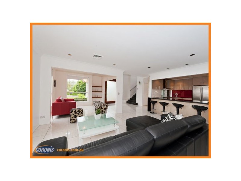 3 Wisemans Court, Oyster Cove QLD 4212