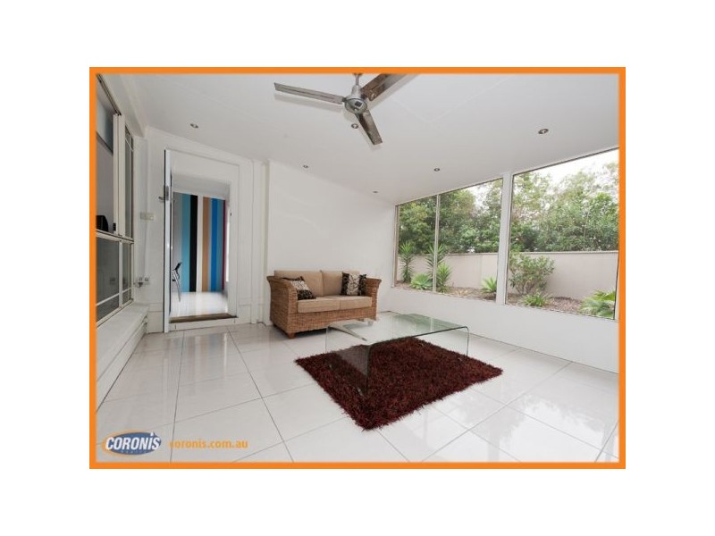 3 Wisemans Court, Oyster Cove QLD 4212