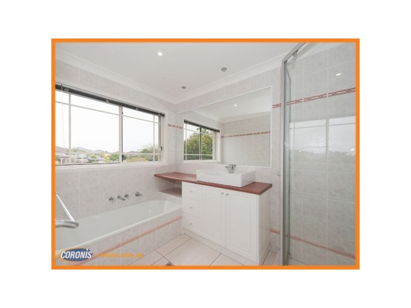 3 Wisemans Court, Oyster Cove QLD 4212