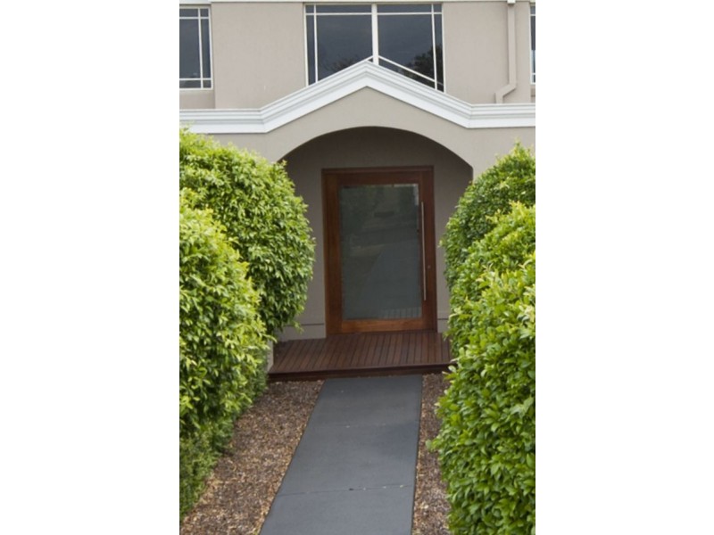 3 Wisemans Court, Oyster Cove QLD 4212