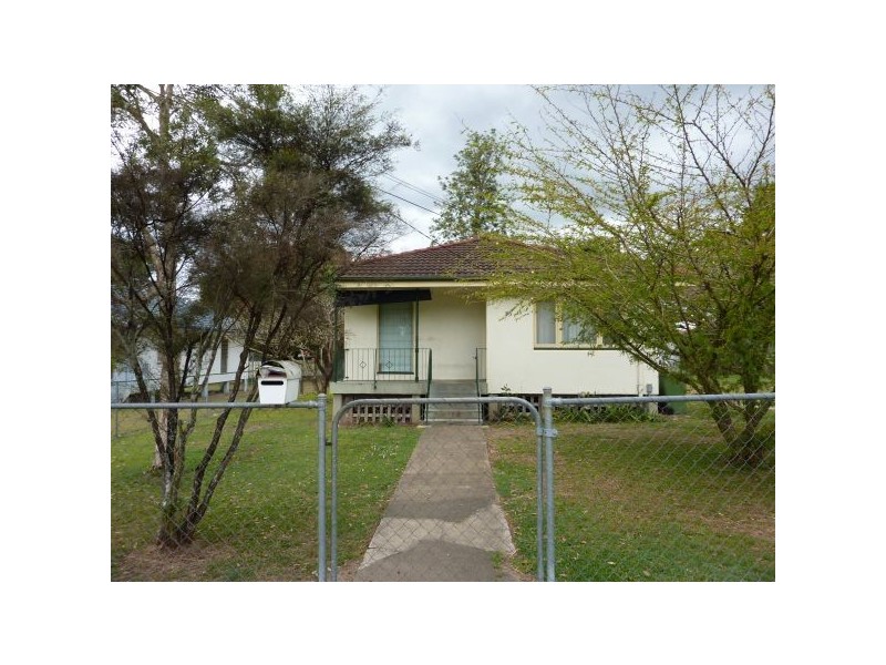 35 King Street, Kingston QLD 4114