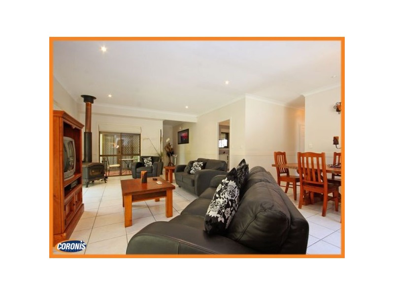 7 Spotted Gum Lane, Cashmere QLD 4500
