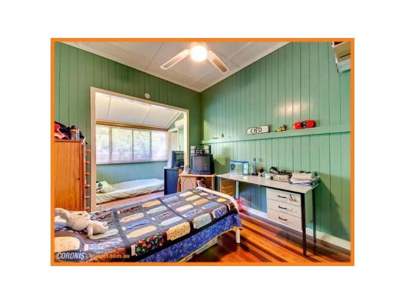 z54 Bracken Ridge Road, Sandgate QLD 4017