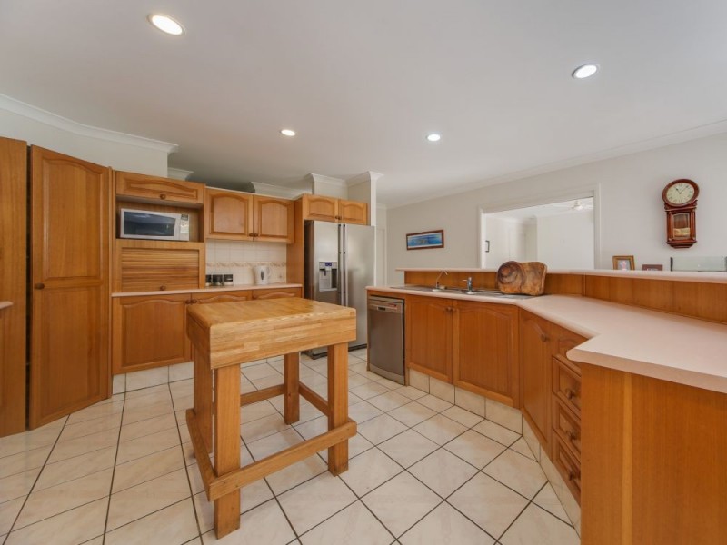 7 Moody Court, Parkwood QLD 4214