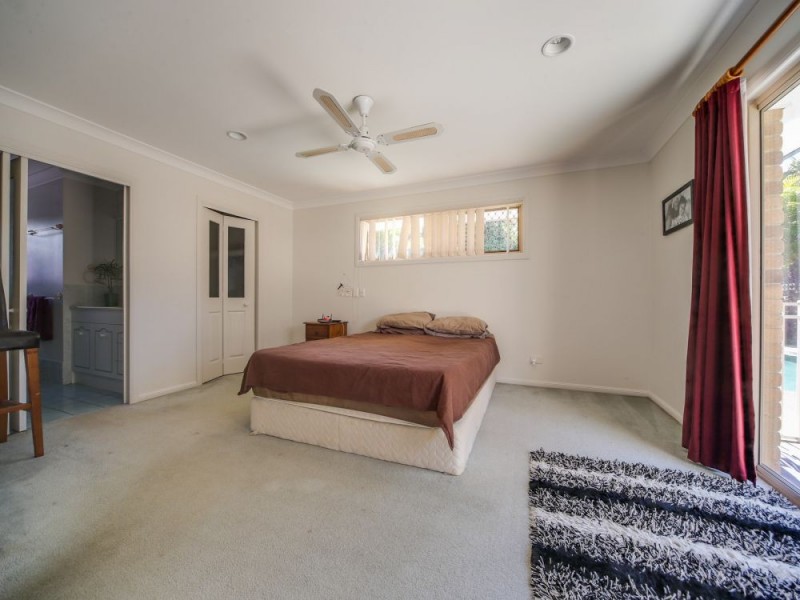 7 Moody Court, Parkwood QLD 4214