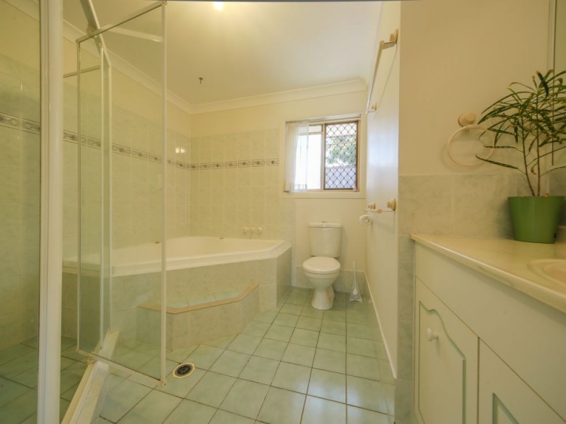 7 Moody Court, Parkwood QLD 4214