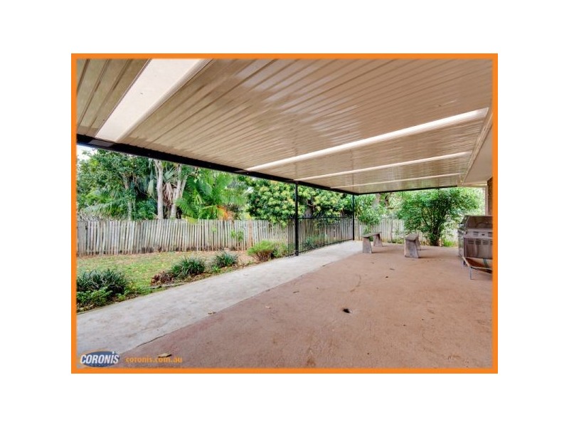 5 Crestleigh Court, Morayfield QLD 4506