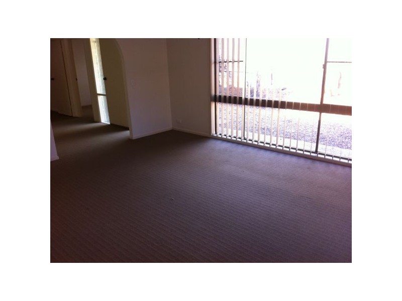 9 Tyrrell Court, Petrie QLD 4502