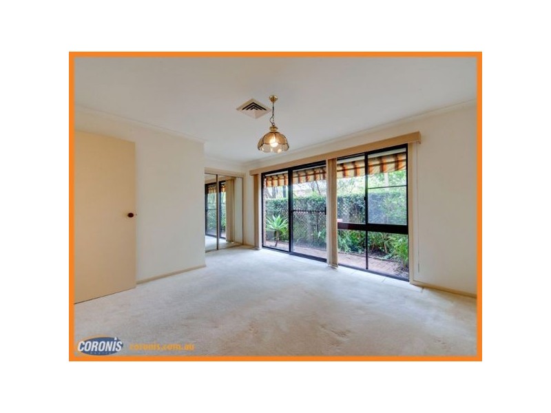 18 Chickowee Street, Albany Creek QLD 4035