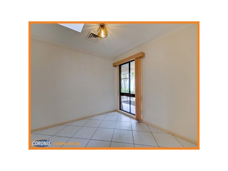 18 Chickowee Street, Albany Creek QLD 4035