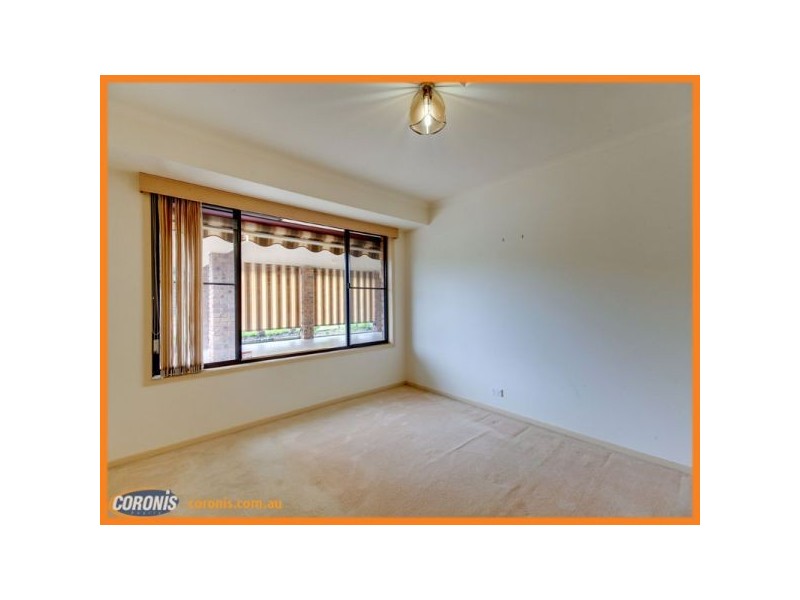 18 Chickowee Street, Albany Creek QLD 4035