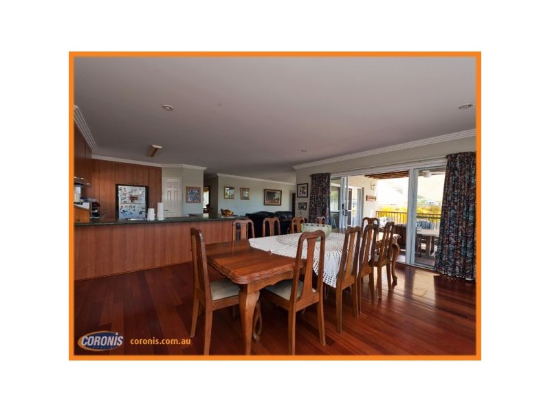52 Buccaneer Way, Coomera Waters QLD 4209