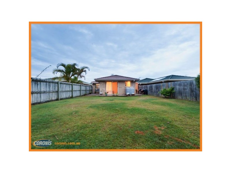76 Silkyoak Circuit, Fitzgibbon QLD 4018