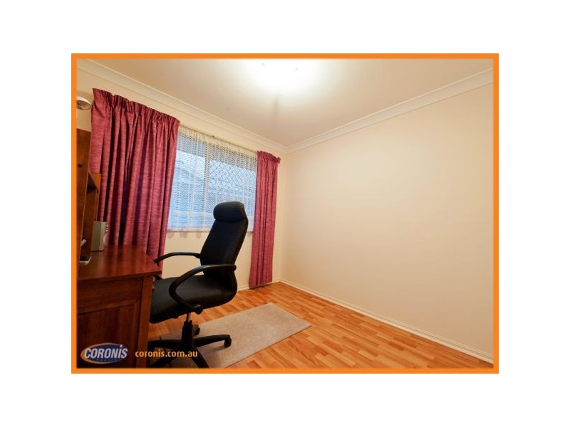 76 Silkyoak Circuit, Fitzgibbon QLD 4018