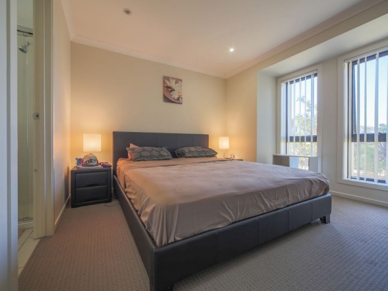 14 Arcadia Blvd, Pimpama QLD 4209