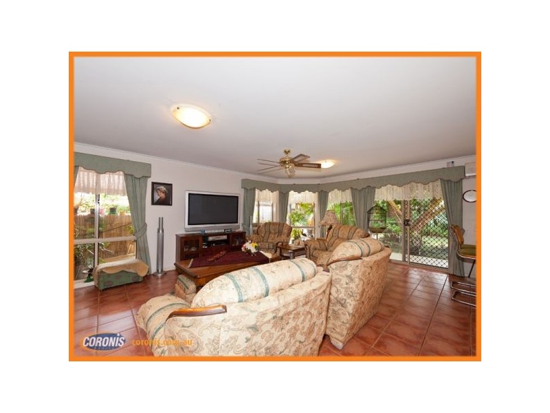 12 Karen Street, Jacobs Well QLD 4208