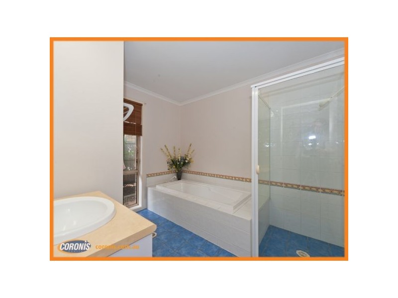 12 Karen Street, Jacobs Well QLD 4208