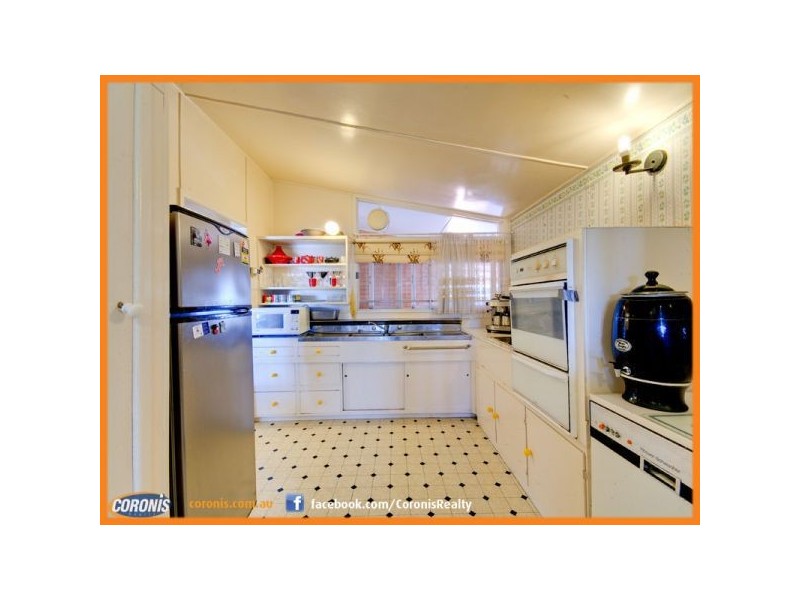 55 Dunedoo Street, Stafford QLD 4053