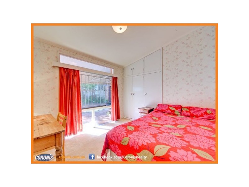 55 Dunedoo Street, Stafford QLD 4053