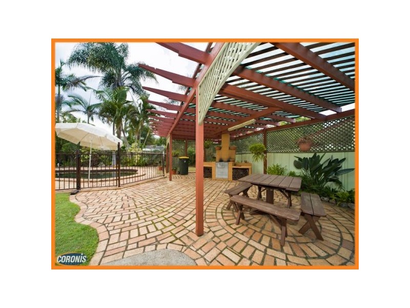 1834 Creek Road, Cannon Hill QLD 4170