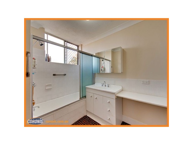 1/25 Victoria Terrace, Gordon Park QLD 4031