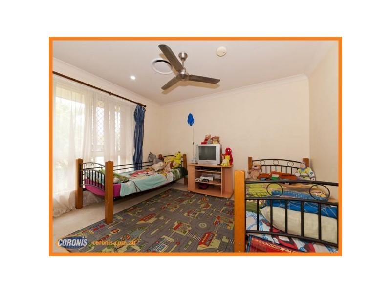 3 Plimsoll Place, Helensvale QLD 4212