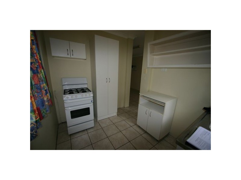 4/115 Days Road, Windsor QLD 4030