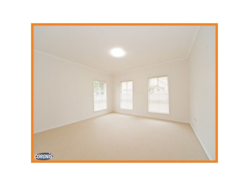 1A Epacras Street, Windsor QLD 4030