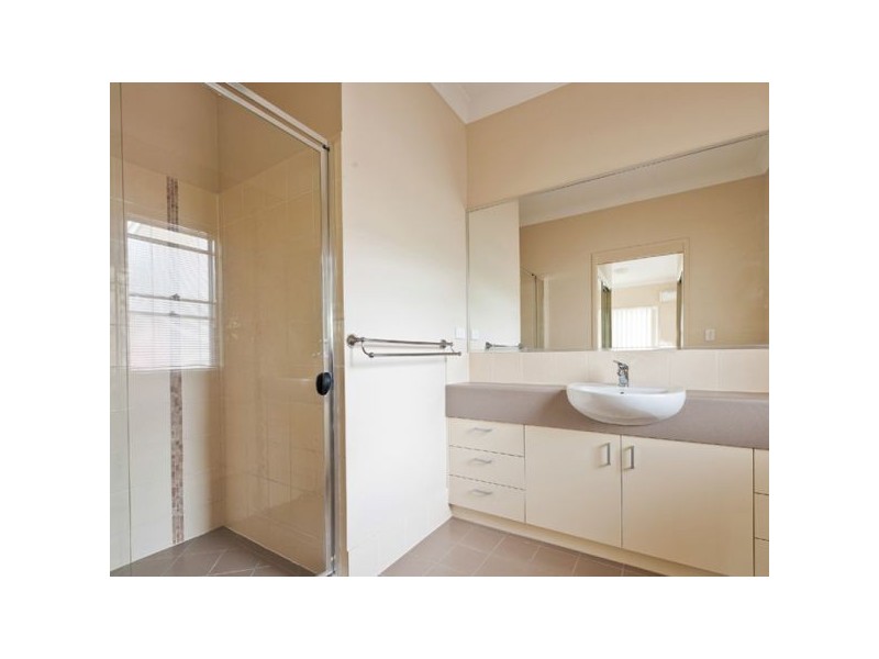 10/1 Anthony Court, Kingston QLD 4114