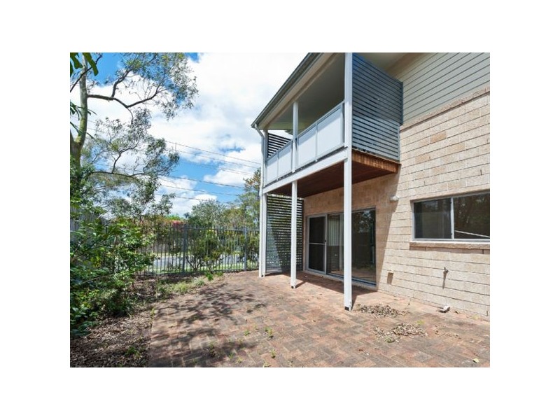 10/1 Anthony Court, Kingston QLD 4114